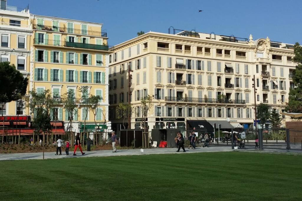 Spacious 3 Bedroom Flat Nice Center - Magnificent View-Parking Buitenkant foto